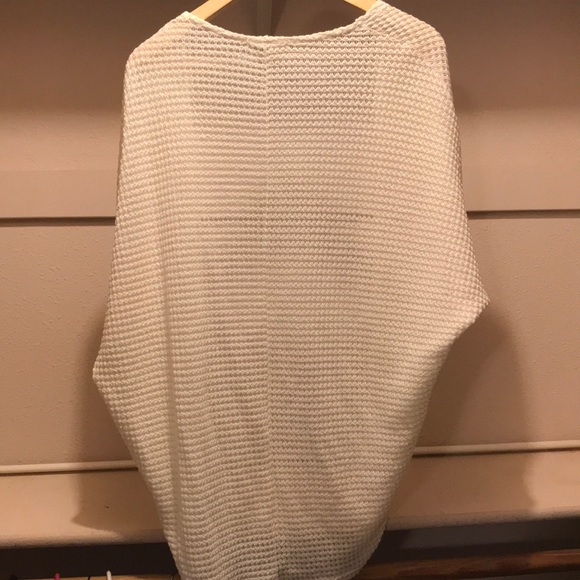 Long Cardigan - Picture 2 of 3